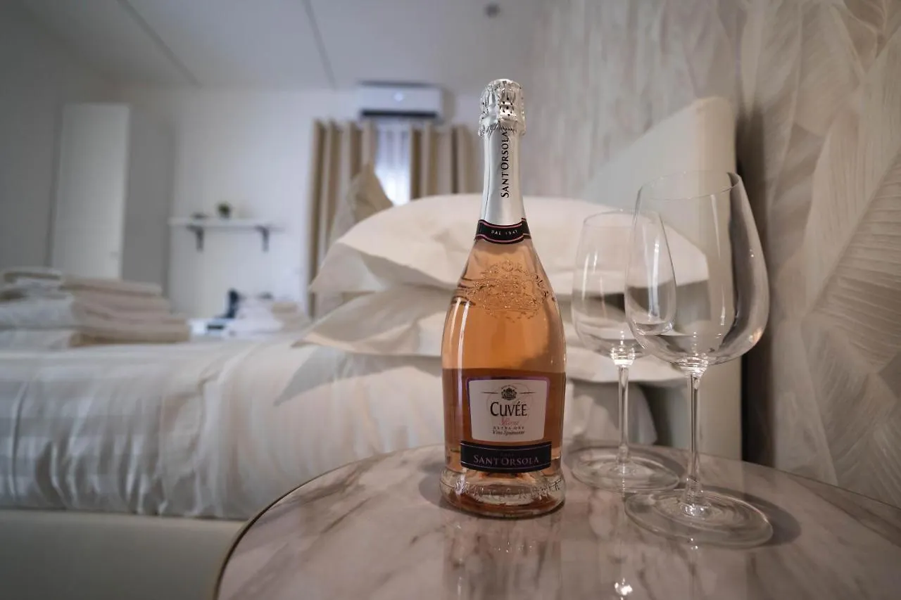 Arco Alto Rooms Бари Гостевой дом