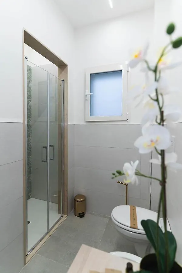 Arco Alto Rooms Bari Guest house