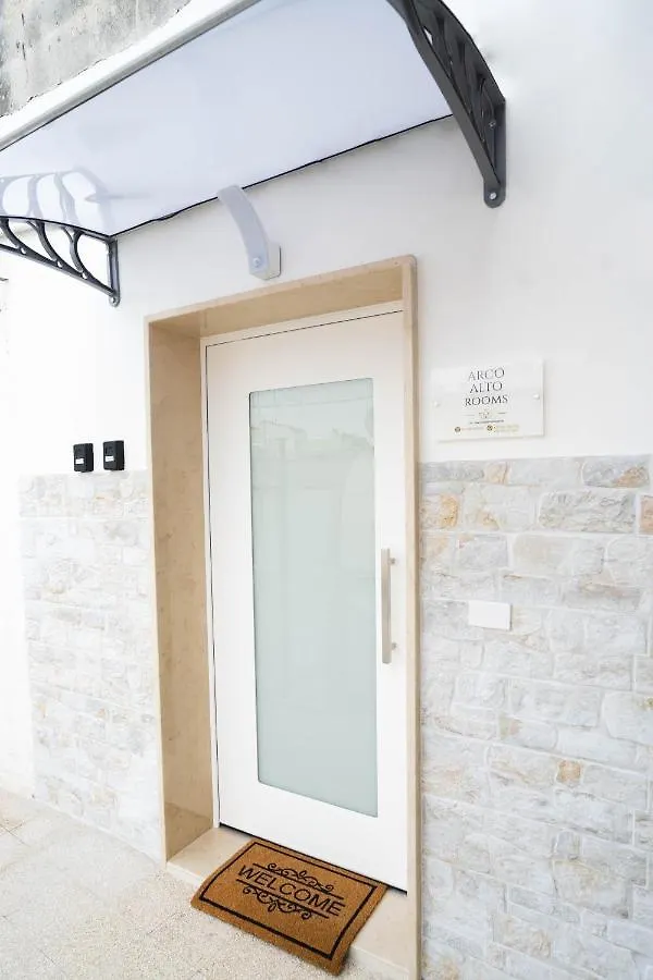 Arco Alto Rooms Bari